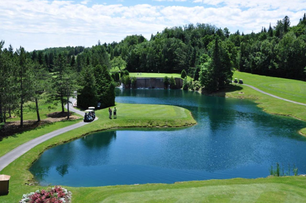 Le Sommet Du Golf Avec Spa Villa Saint Jean De Matha Esterno foto