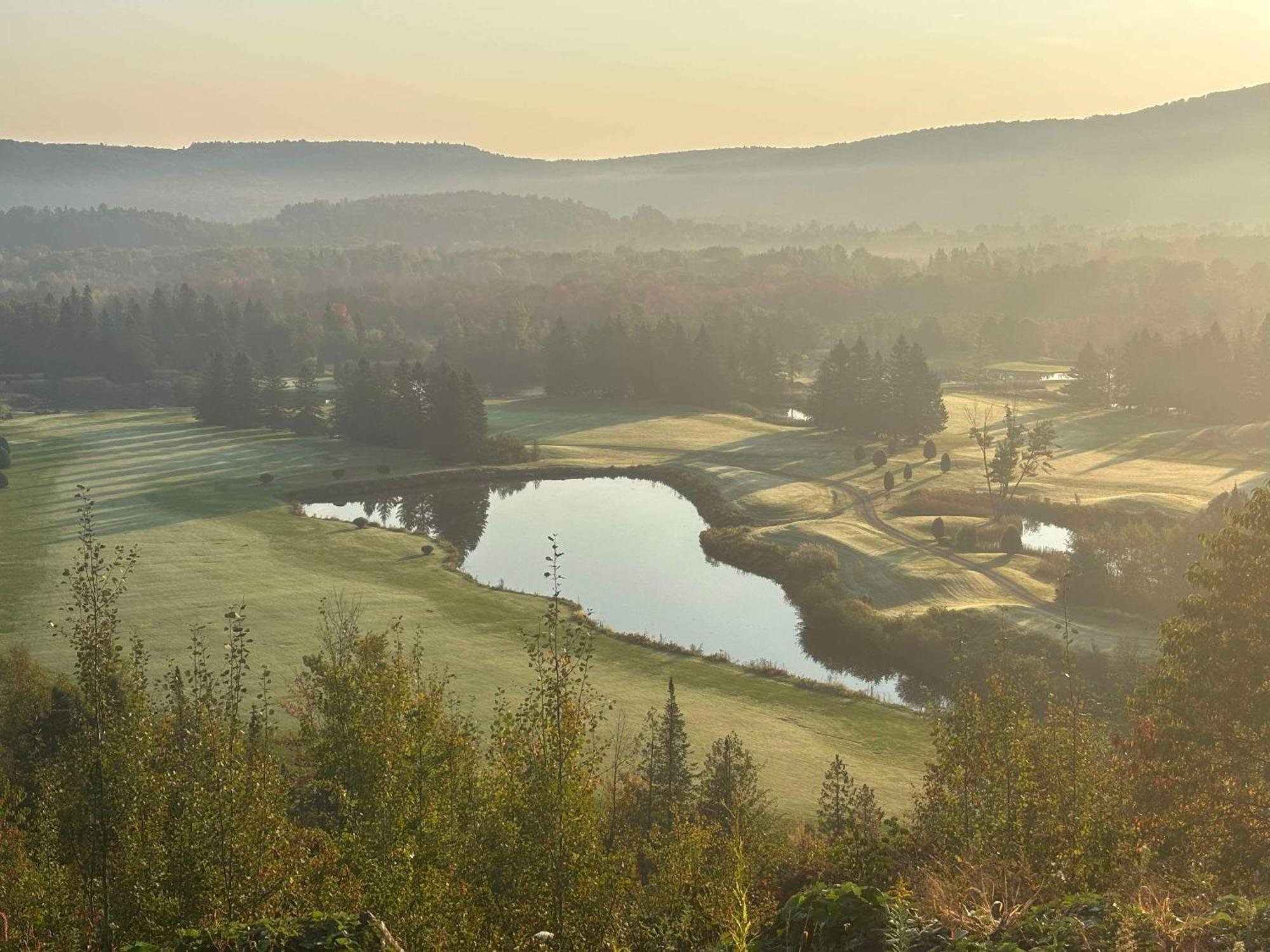 Le Sommet Du Golf Avec Spa Villa Saint Jean De Matha Esterno foto